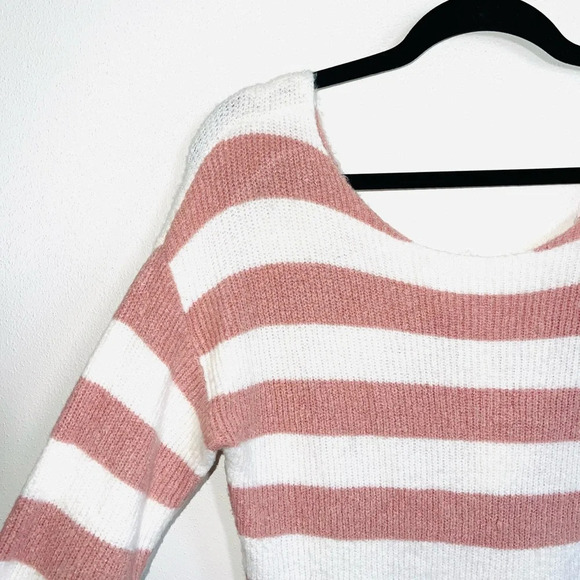Maurices White & Pink Striped Open Twist Back Reversible Sweater Xsmall Women’s - Picture 3 of 11